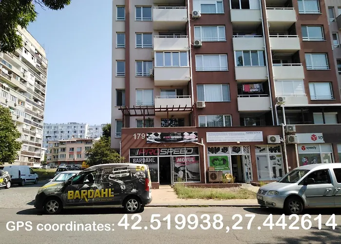 дом крумови * Burgas City